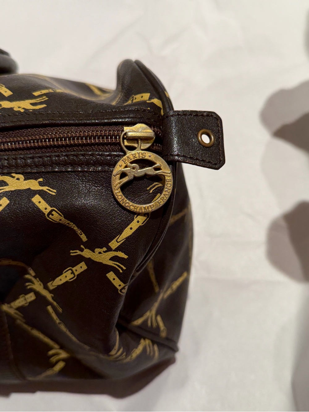 Longchamp Black & Gold Signature Carryall - Picture 6 of 12